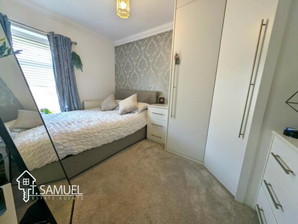 Bedroom 1c