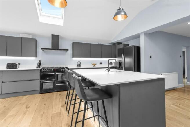 kitchen #3.jpg
