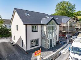 6, Pantglas, Carmarthen SA31 2AY