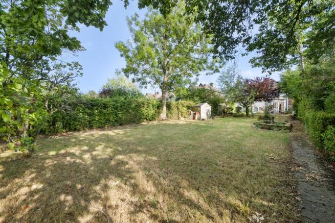 Tudor Way, Uxbridge photo 4