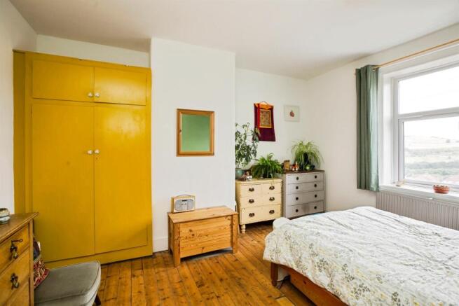 2 bed Terraced for sale Image 10