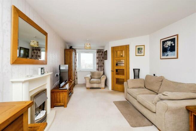flat60martellocourt3-15jevingtongardenseastbourneb