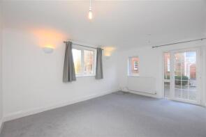 Flat 11, Warren House, St Peters Avenue, Caversham, Reading RG4 7RW