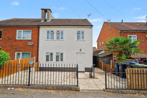15 Jessel Drive, Loughton, Essex, IG10 2EX