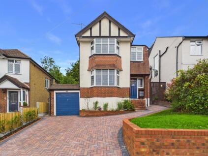 Mead Way, Coulsdon