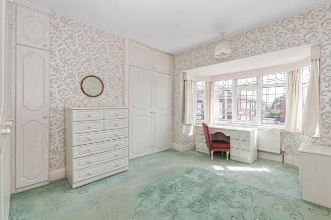 4 bed Semi-Detached for sale Image 8