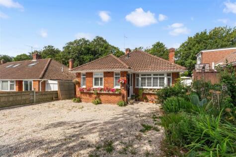 Beeches Avenue, Broadwater