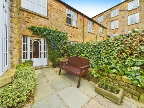 Rear courtyard