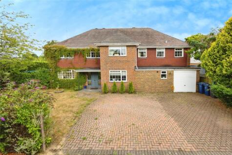 Swiss Close, Wrecclesham, Farnham, Surrey, GU10