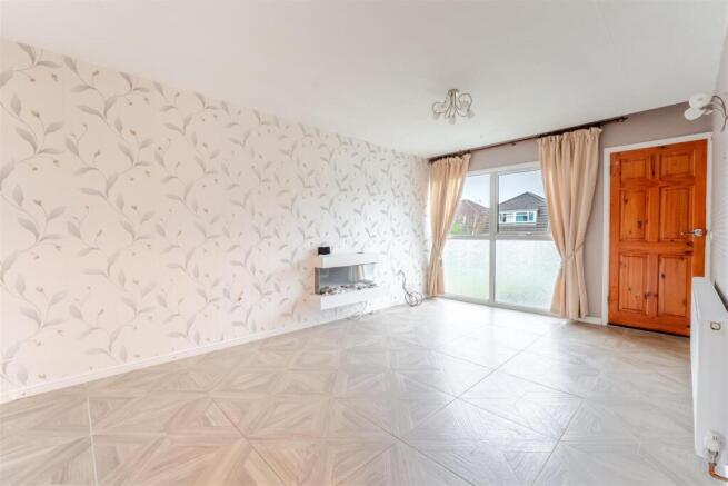 31 Heathgate, Yatton, BS49 4DY 7.jpg