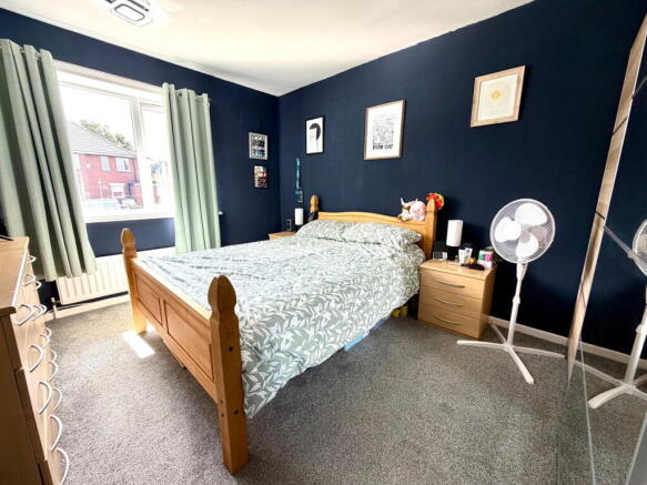 3 bed Semi-Detached for sale Image 11