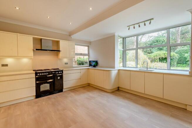 Kitchen/Breakfast