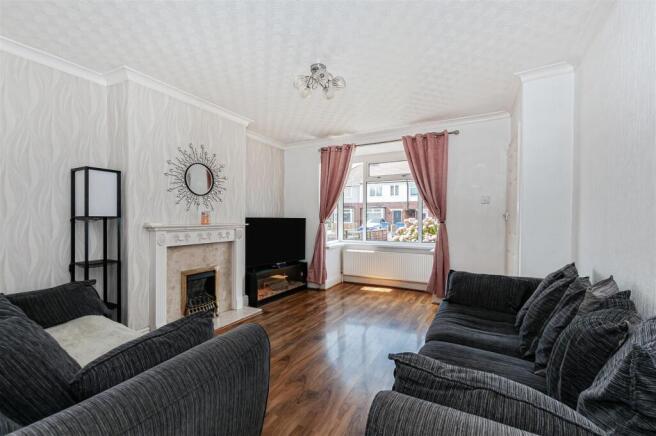 16 Shaftsbury Avenue6.jpg
