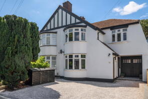 18, Oxhawth Crescent, Bromley BR2 8BL