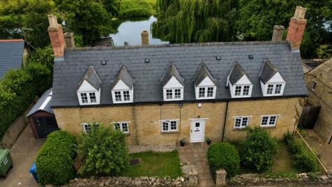 Riverside Cottages, Old Great North Road, Stibbington, Cambridgeshire PE8 6LR