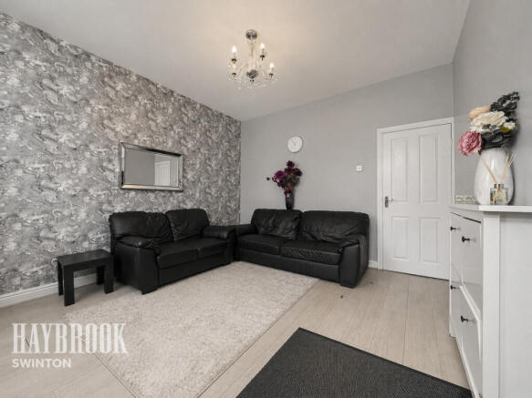 3 bed Terraced for sale Image 3
