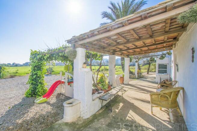 RUSTIC FINCA IN PUERTO POLLENSA