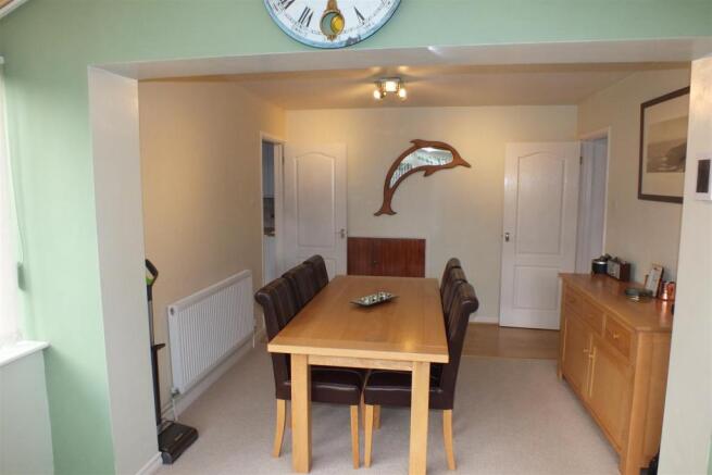 Dining Room 3.JPG