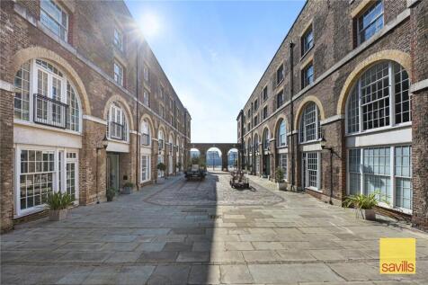 The Highway, London, Tower Hamlets, E1W