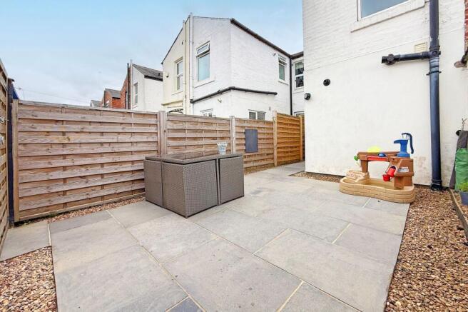 3 bed House for sale Image 12