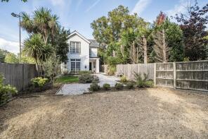 Elveden, Kennel Lane, Windlesham GU20 6AA