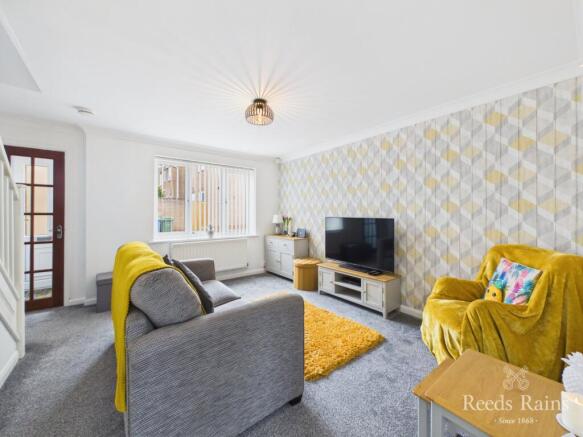 2 bed Semi-Detached for sale Image 12