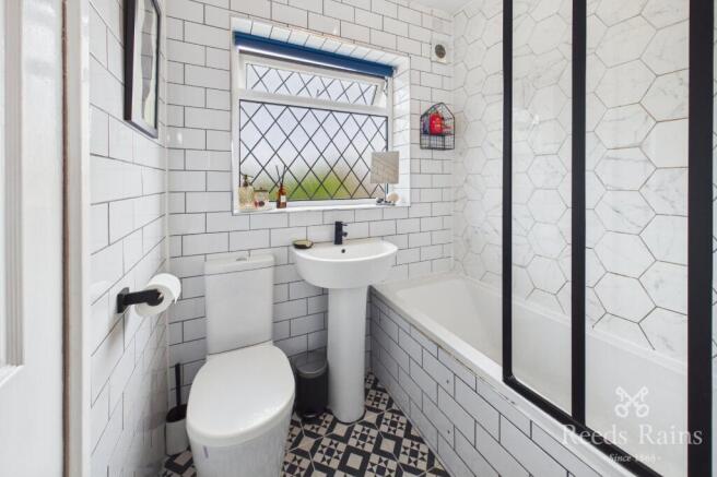 2 bed Semi-Detached for sale Image 7