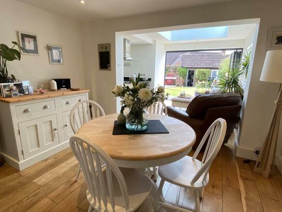 dining room.jpg