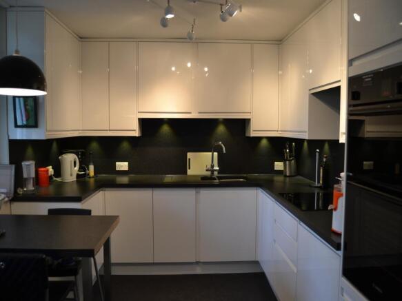 Picture 5