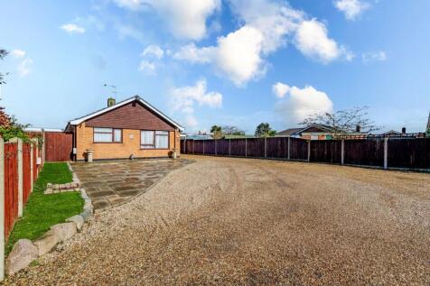 Elm Tree Road, Oulton Broad South