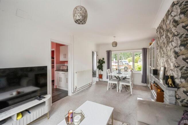 2 bed Semi-Detached for sale Image 5