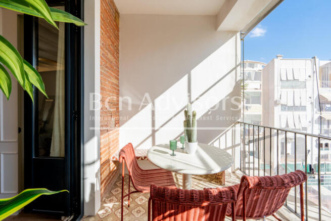 Piso-alto-reformado-a-estrenar-con-terraza-y-el...