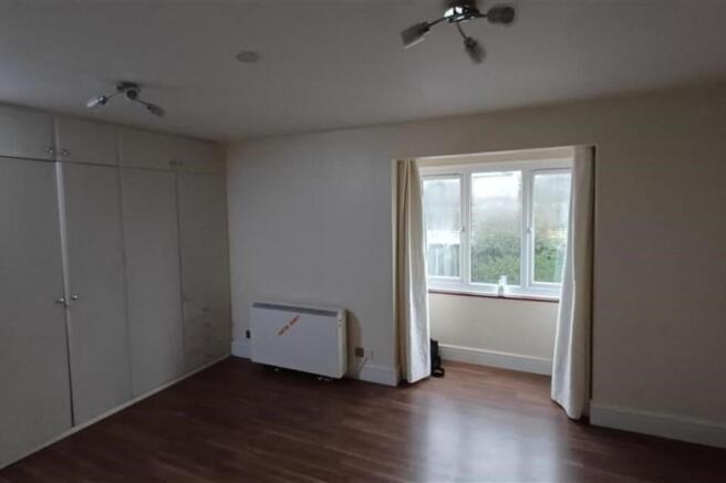40 Perry Avenue, East Acton, London, W3 6YQ