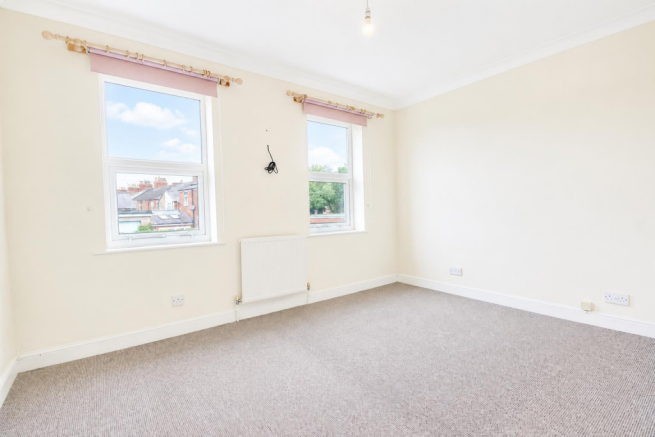 2 bed Terraced for sale Image 5