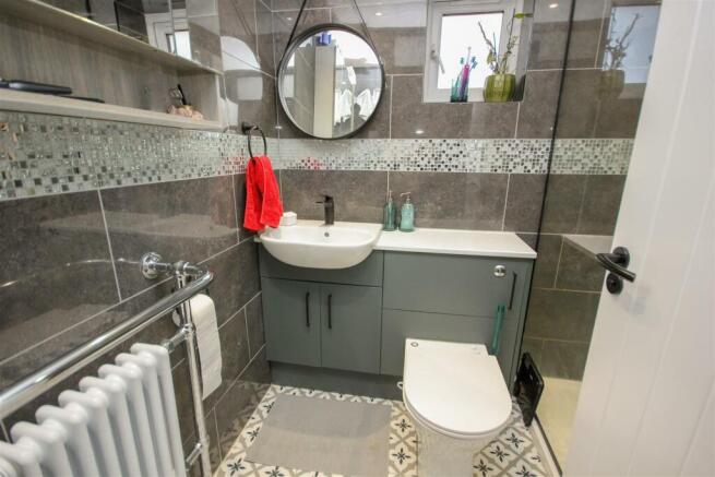 Shower room.jpg