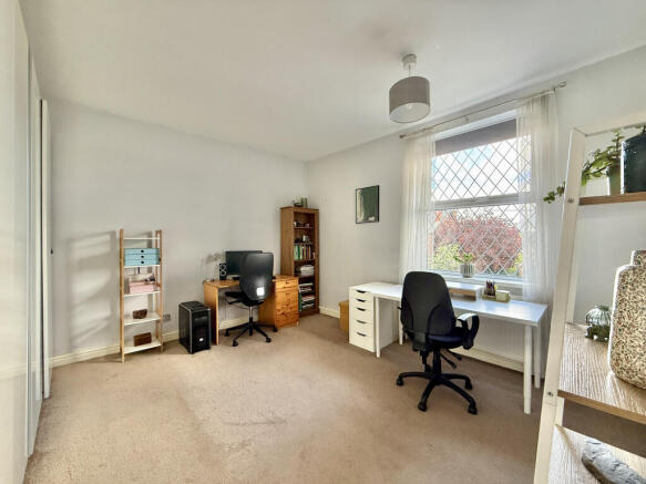 3 bed Terraced for sale Image 7
