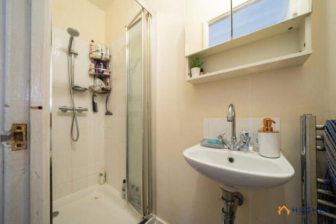 5 bed Semi-Detached for sale Image 12