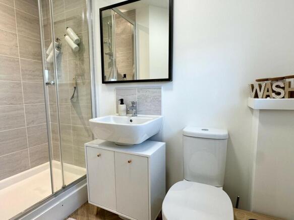Ensuite