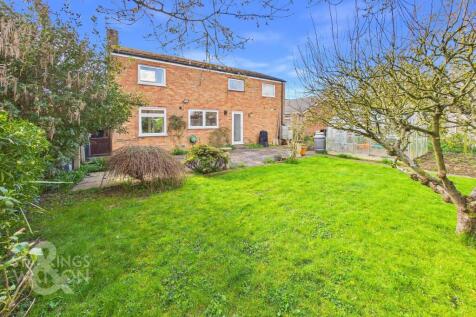 Sycamore Close, Loddon, Norwich
