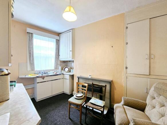 7 bed Terraced for sale Image 5