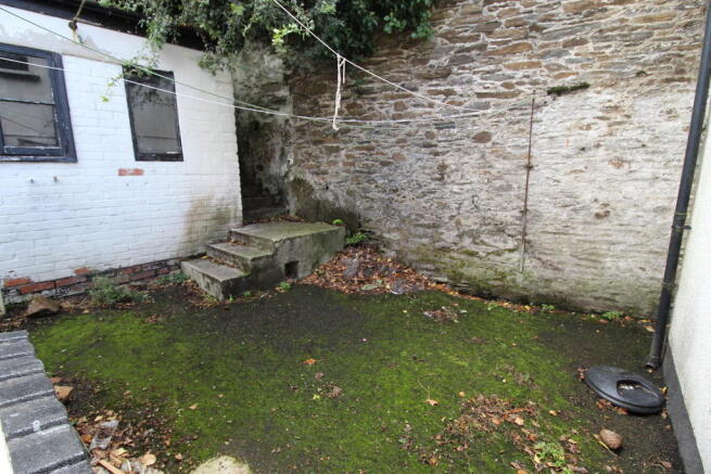 Rear Courtyard