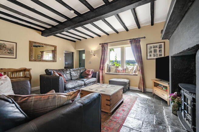 4 bed Semi-Detached for sale Image 12