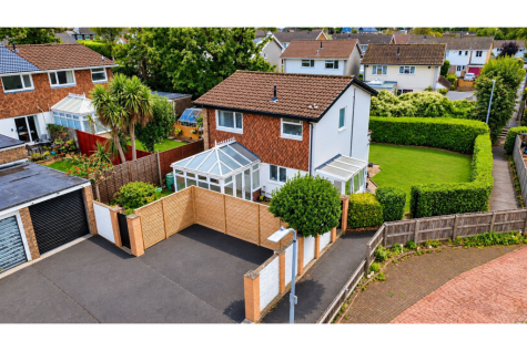 Waterside Close, Newport, NP10