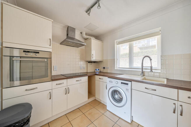 1328998-16-687a81...