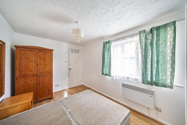 Bedroom (4)