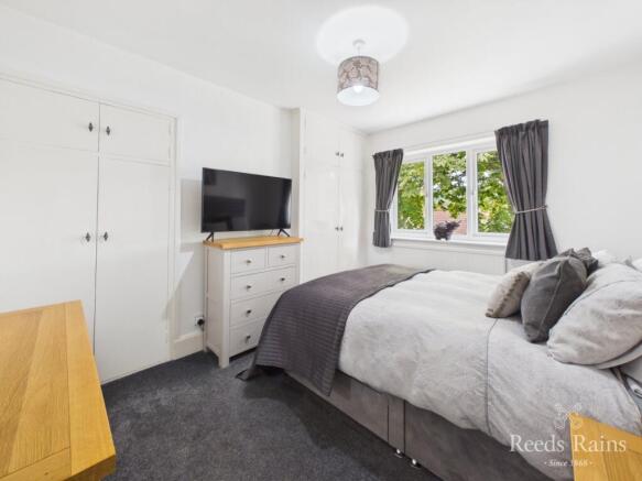 4 bed Semi-Detached for sale Image 7