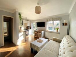 57, The Briary, Bexhill-on-sea TN40 2ET