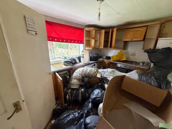 44, Rosary Road, Oldham photo 4