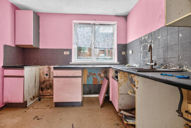 1 bed Flat for sale Image 7