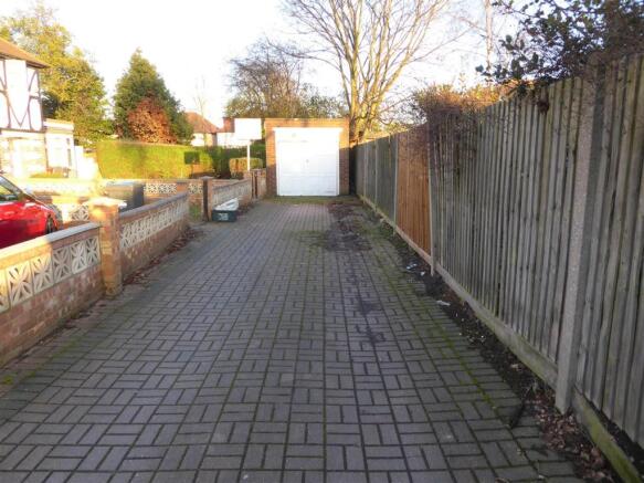 Detached Garage
